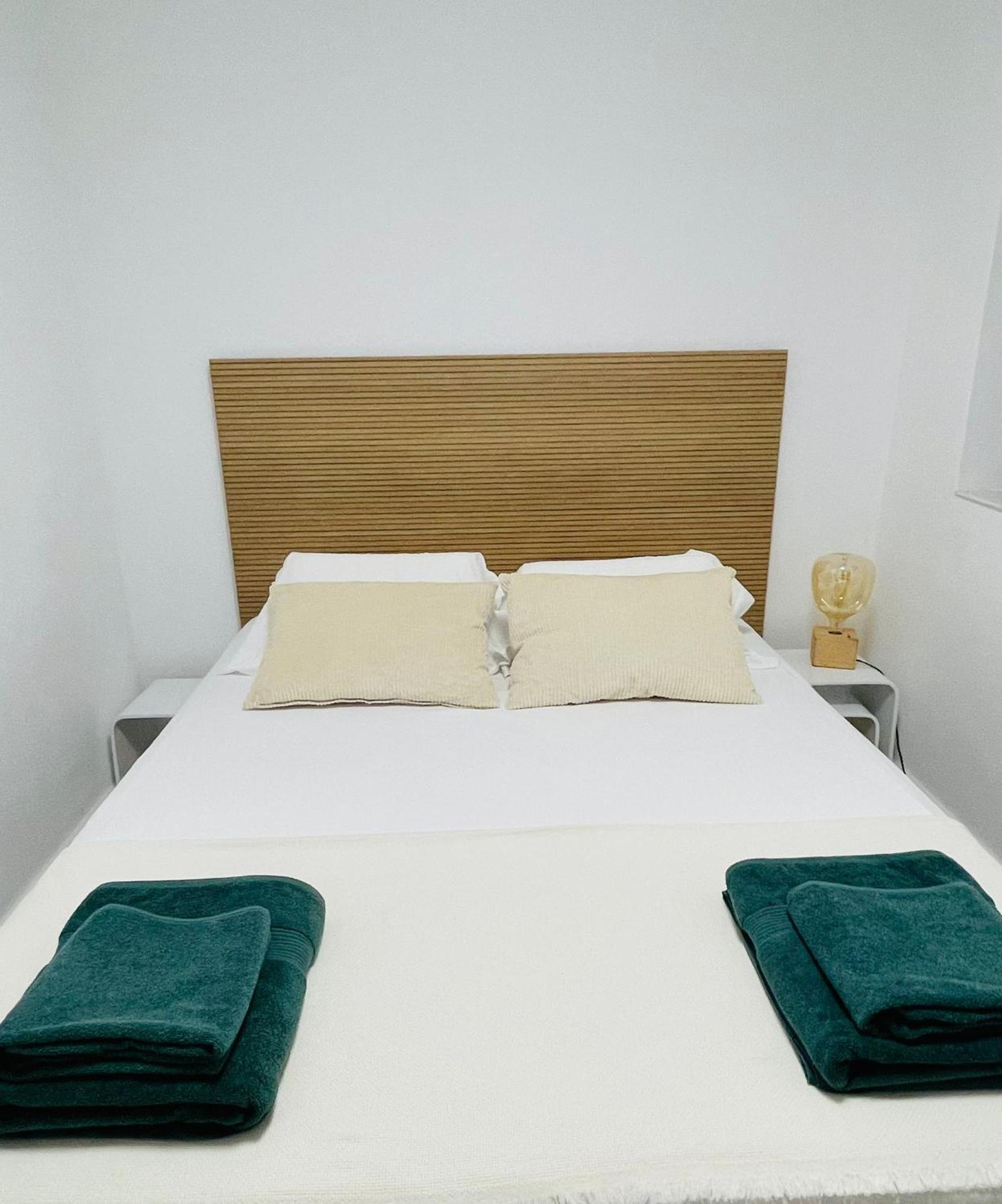 Apartamentos Familiares Puerto Nova Cartagena Exterior foto